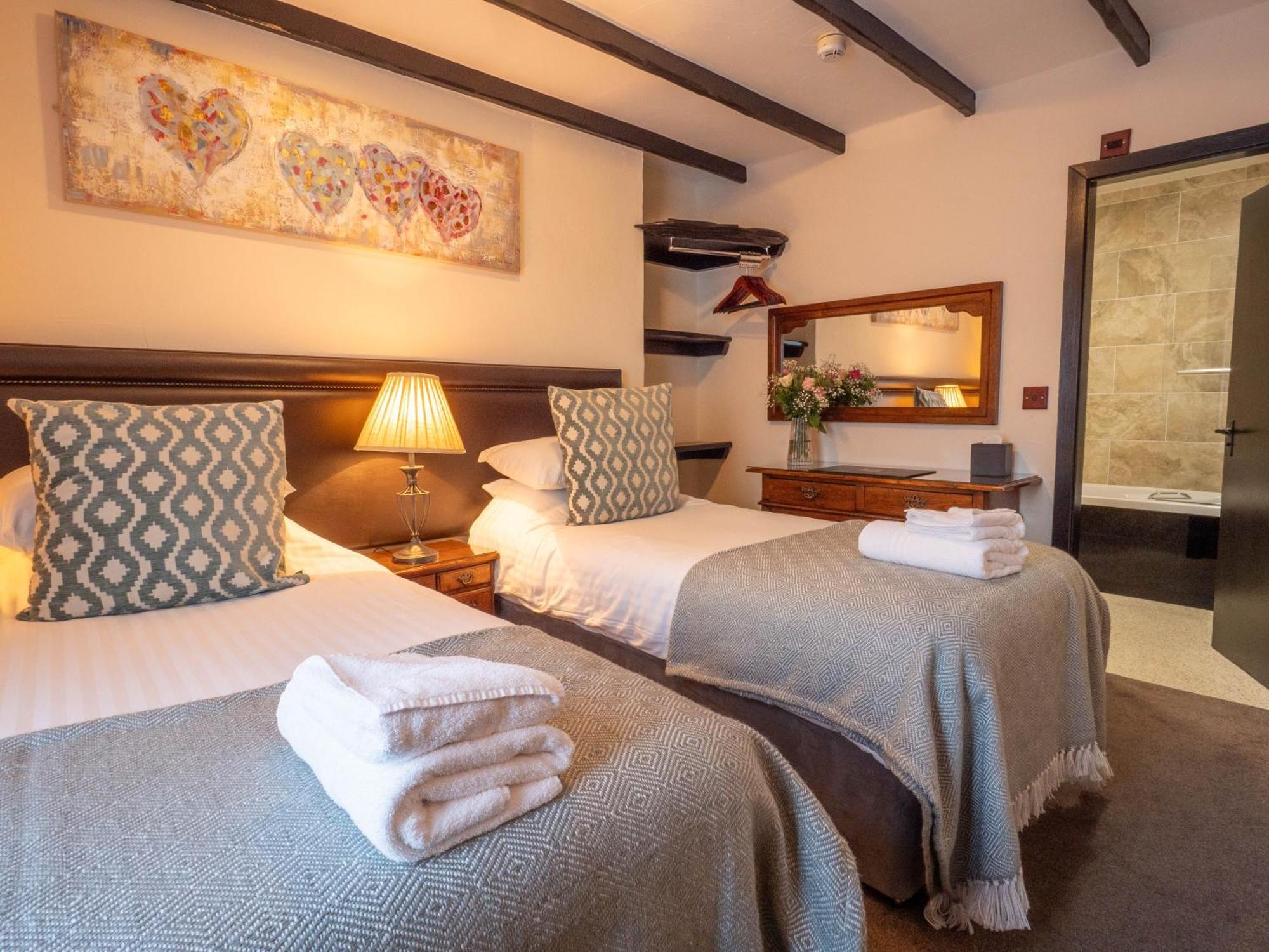 The Black Boy Inn Карнарвон Экстерьер фото